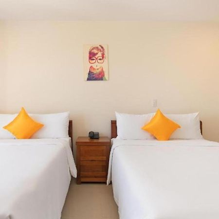 Lotus Rock 05 Hotel Danang Exterior photo