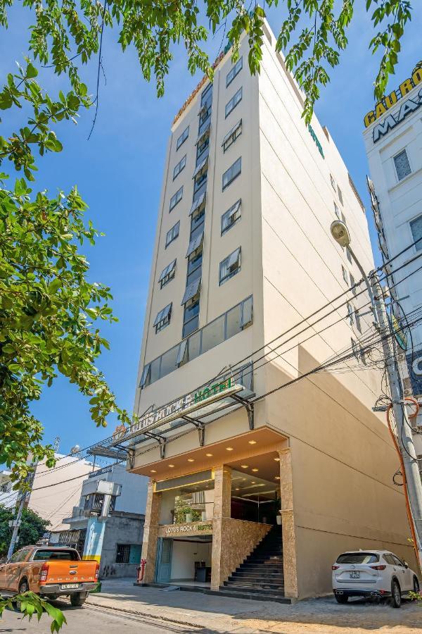 Lotus Rock 05 Hotel Danang Exterior photo