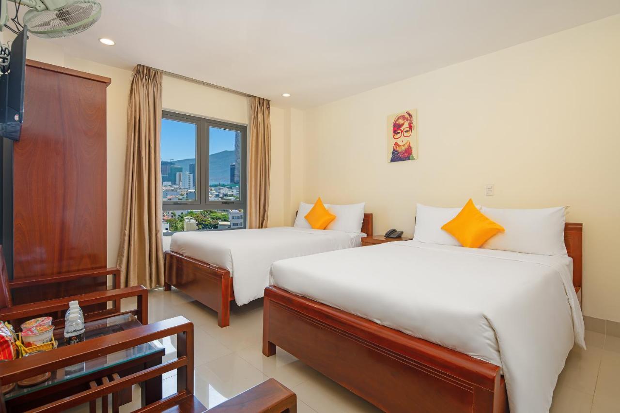 Lotus Rock 05 Hotel Danang Exterior photo